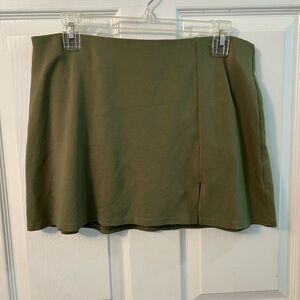 American Eagle Outfitters Olive Green Skort